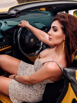 NATALIE - Escort Hira | Girl in Dubai