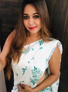 Escort in Dubai - Indian Model Ashi