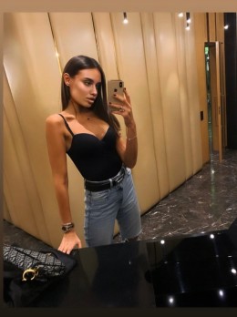 Alina - Escort Arohi | Girl in Dubai