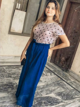 Stunning Maya - Escort LAVANYA | Girl in Dubai
