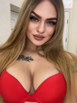 Viola - Escort Lisa | Girl in Dubai